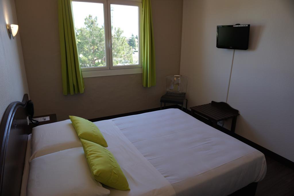 Le Neoulous Hotel เลอบูลู ภายนอก รูปภาพ